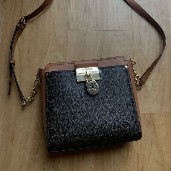 Calvin Klein Bags Like New Calvin Klein Camille Organizational